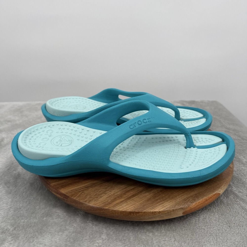 Crocs Shoes Womens Size 11 Blue Thong Wedge Sandals Cushioned Comfort Slip On